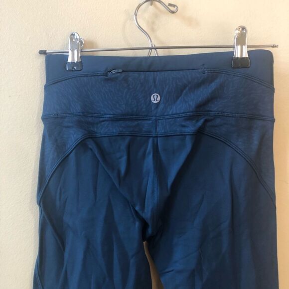 NWOT  Lululemon Cold Pacer HR Tight 27” - Picture 9 of 11